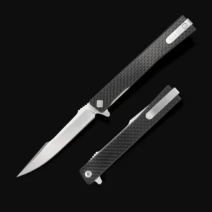 OCASO 9HFS Solstice Harpoon - סכין ג'נטלמן מתקפלת עם קרבון פייבר בצבע שחור / אפור