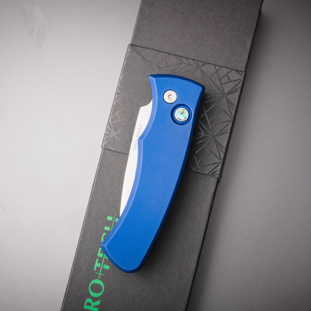 Pro-Tech 2025 DUKE CUSTOM 004 – סכין אוטומטית במהדורה מוגבלת בצבע כחול / כסף 4 Pro-Tech 2025 DUKE CUSTOM 004 – סכין אוטומטית במהדורה מוגבלת בצבע כחול / כסף – תמונה 4