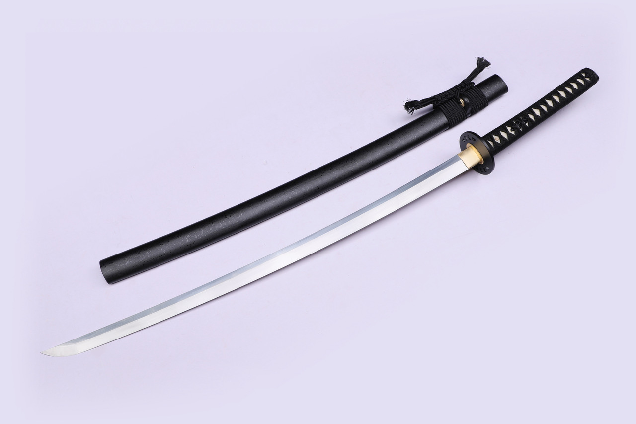 WKC Yuga Katana JAP24BW281-NOH – קטאנה מחושלת ידנית מפלדת Spring Steel ללא Bohi (איסוף עצמי בלבד) 2 WKC Yuga Katana JAP24BW281-NOH – קטאנה מחושלת ידנית מפלדת Spring Steel ללא Bohi (איסוף עצמי בלבד) – תמונה 2