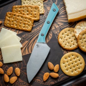 Microtech 4.2" Santoku Knife Stonewash Standard Caribbean G-10 3300-10CA – סכין מטבח Santoku קומפקטית מקצועית עם ידית Caribbean Blue G-10