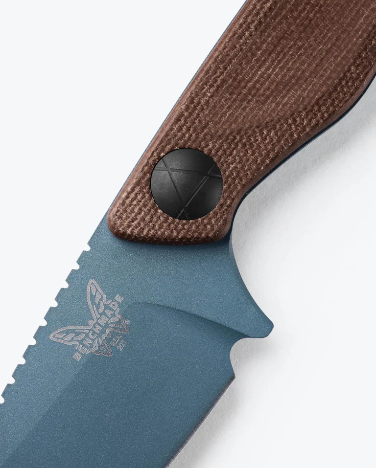 Benchmade Dacian 203BT-03 - סכין קבועה בצבע חום / כחול 4 Benchmade Dacian 203BT-03 - סכין קבועה בצבע חום / כחול – תמונה 4