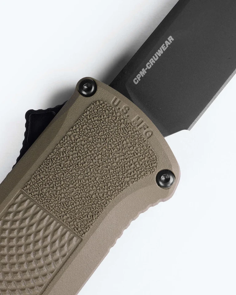 Benchmade 5371BK-03 Shootout – סכין אוטומטית בצבע ירוק / שחור 5 Benchmade 5371BK-03 Shootout – סכין אוטומטית בצבע ירוק / שחור – תמונה 5