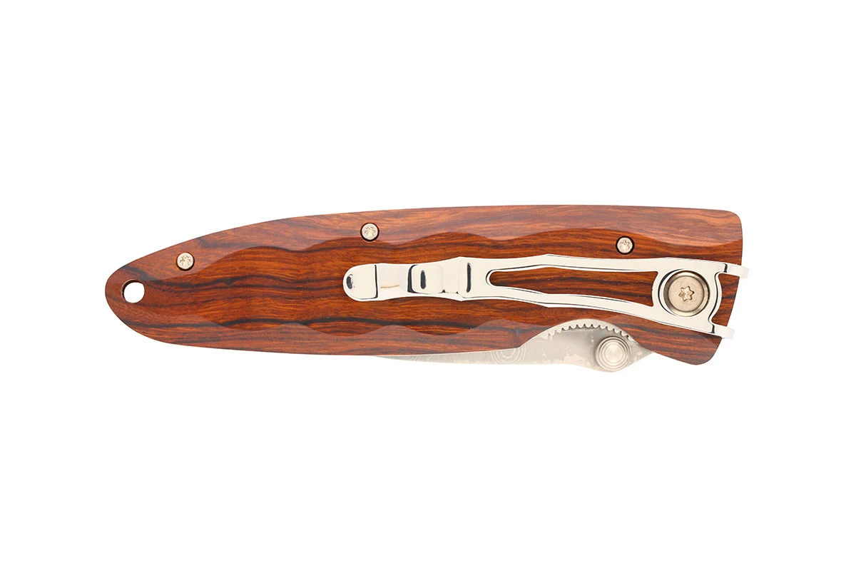 MCUSTA MC-0018D Classic Wave Ironwood – סכין מתקפלת יפנית עם ידית עץ ולהב דמסקוס בצבע חום 6 MCUSTA MC-0018D Classic Wave Ironwood – סכין מתקפלת יפנית עם ידית עץ ולהב דמסקוס בצבע חום – תמונה 6