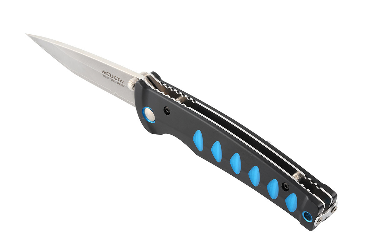 MCUSTA MC-0041C Katana – סכין מתקפלת יפנית עם להב סאן מאי בצורת קטאנה בצבע שחור / כחול 4 MCUSTA MC-0041C Katana – סכין מתקפלת יפנית עם להב סאן מאי בצורת קטאנה בצבע שחור / כחול – תמונה 4
