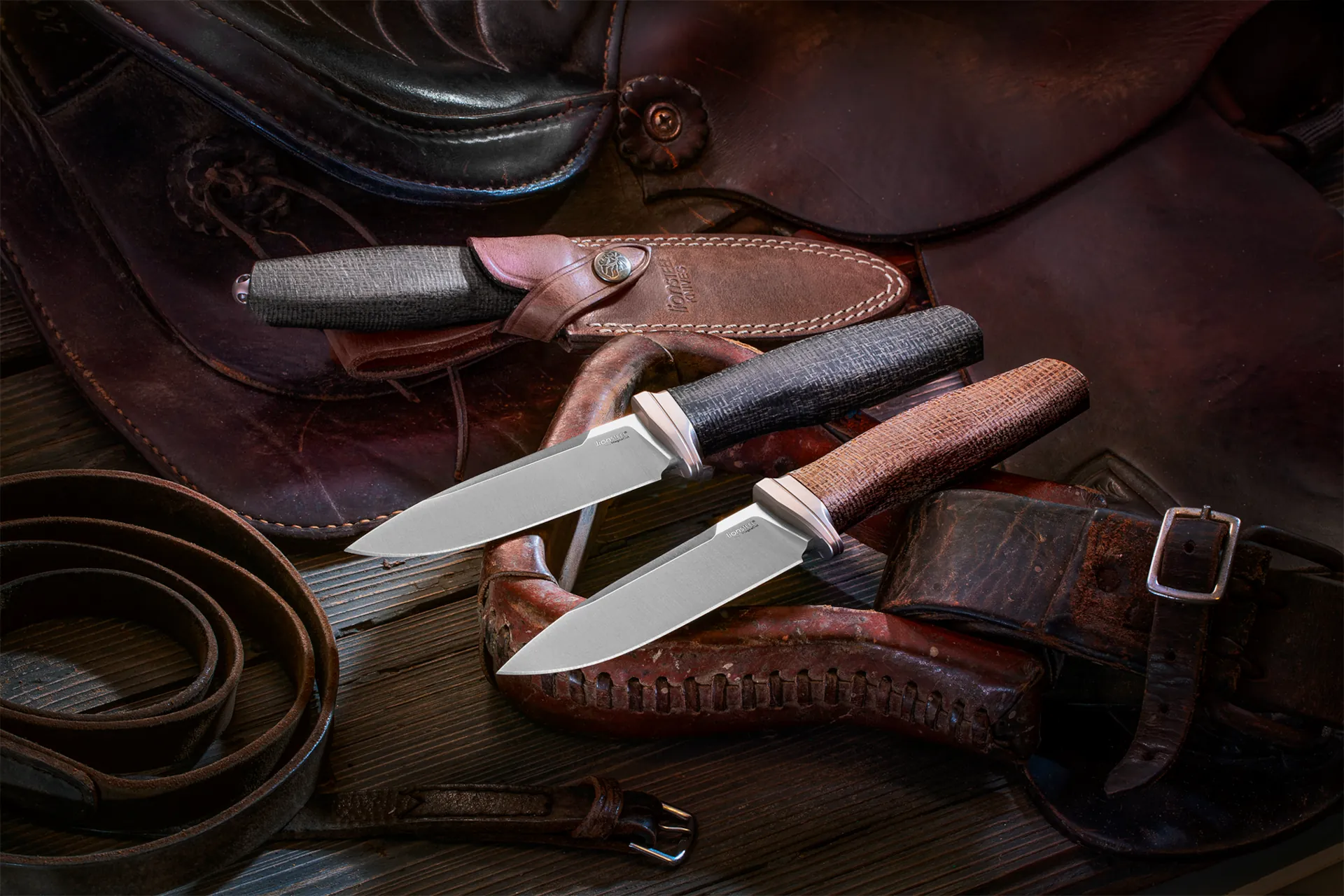 LionSteel Acha AH B BLN - סכין קבועה בצבע שחור / חום 7 LionSteel Acha AH B BLN - סכין קבועה בצבע שחור / חום – תמונה 7