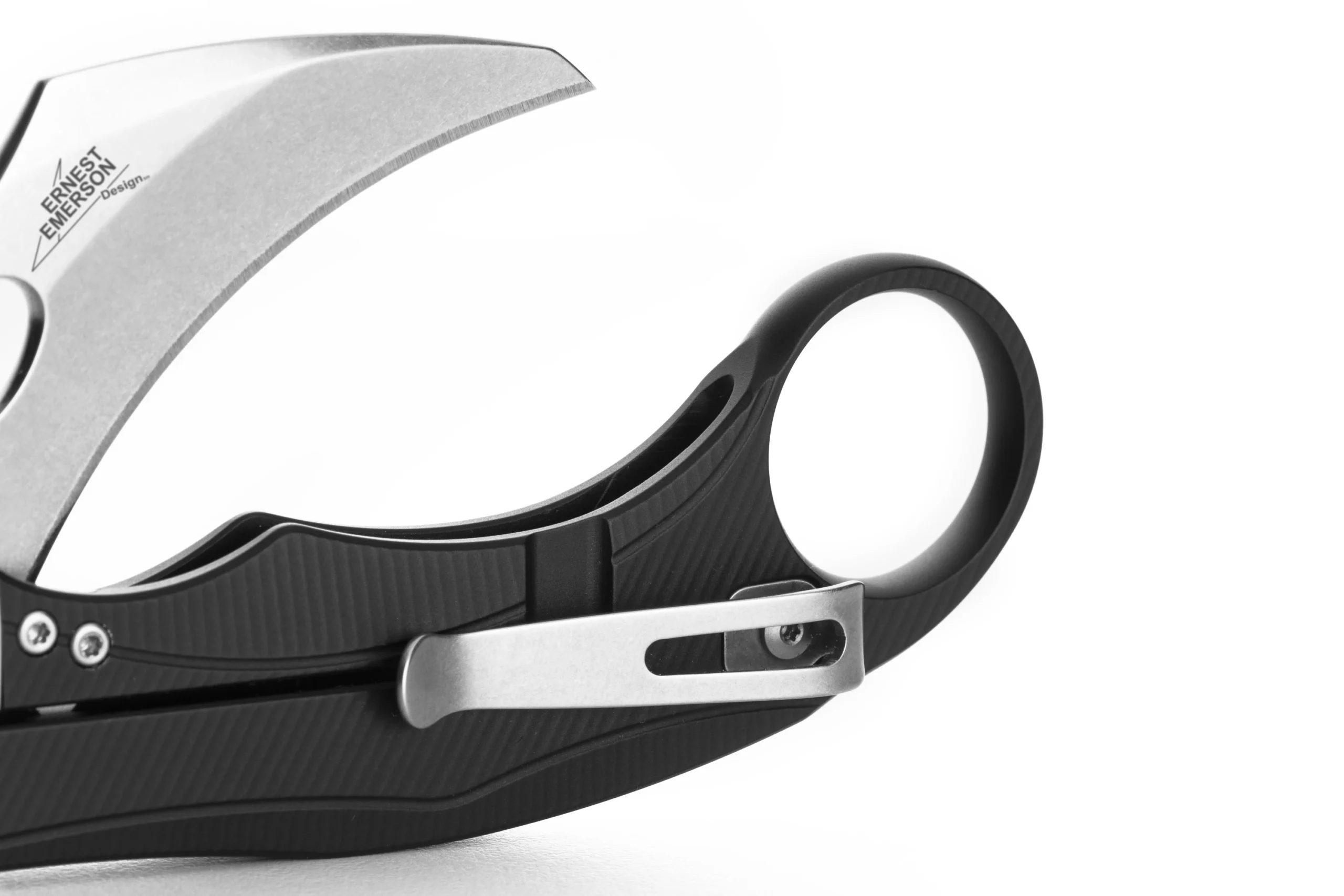 LionSteel LE2 A BS – קרמביט מתקפל קומפקטי עם להב M390 שחור / כסף, ידית אלומיניום עם טכנולוגיית פתיחה מהירה מהכיס 5 LionSteel LE2 A BS – קרמביט מתקפל קומפקטי עם להב M390 שחור / כסף, ידית אלומיניום עם טכנולוגיית פתיחה מהירה מהכיס – תמונה 5