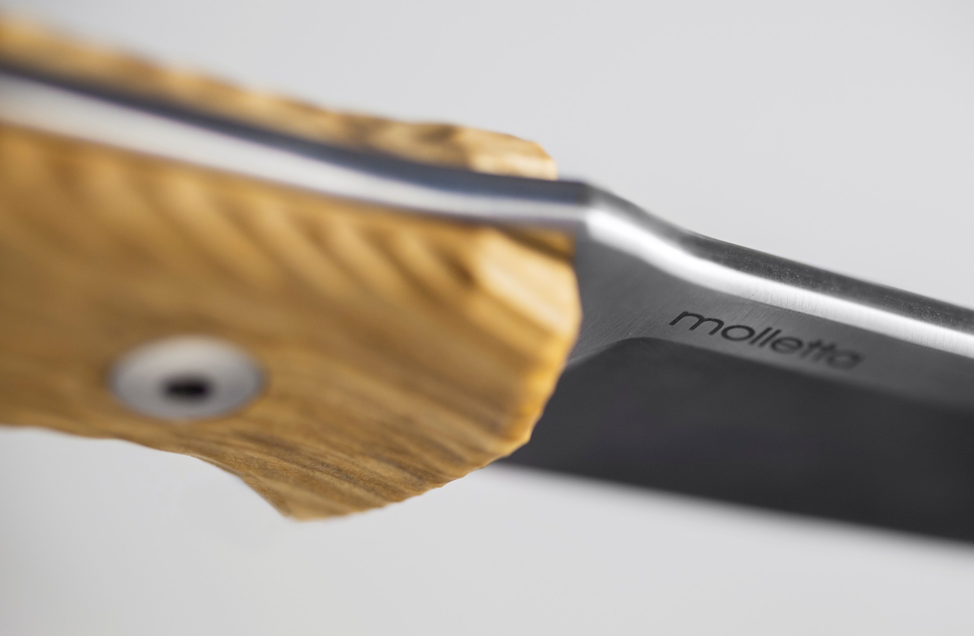 LionSteel M5 UL - סכין קבועה בצבע חום / אפור 4 LionSteel M5 UL - סכין קבועה בצבע חום / אפור – תמונה 4