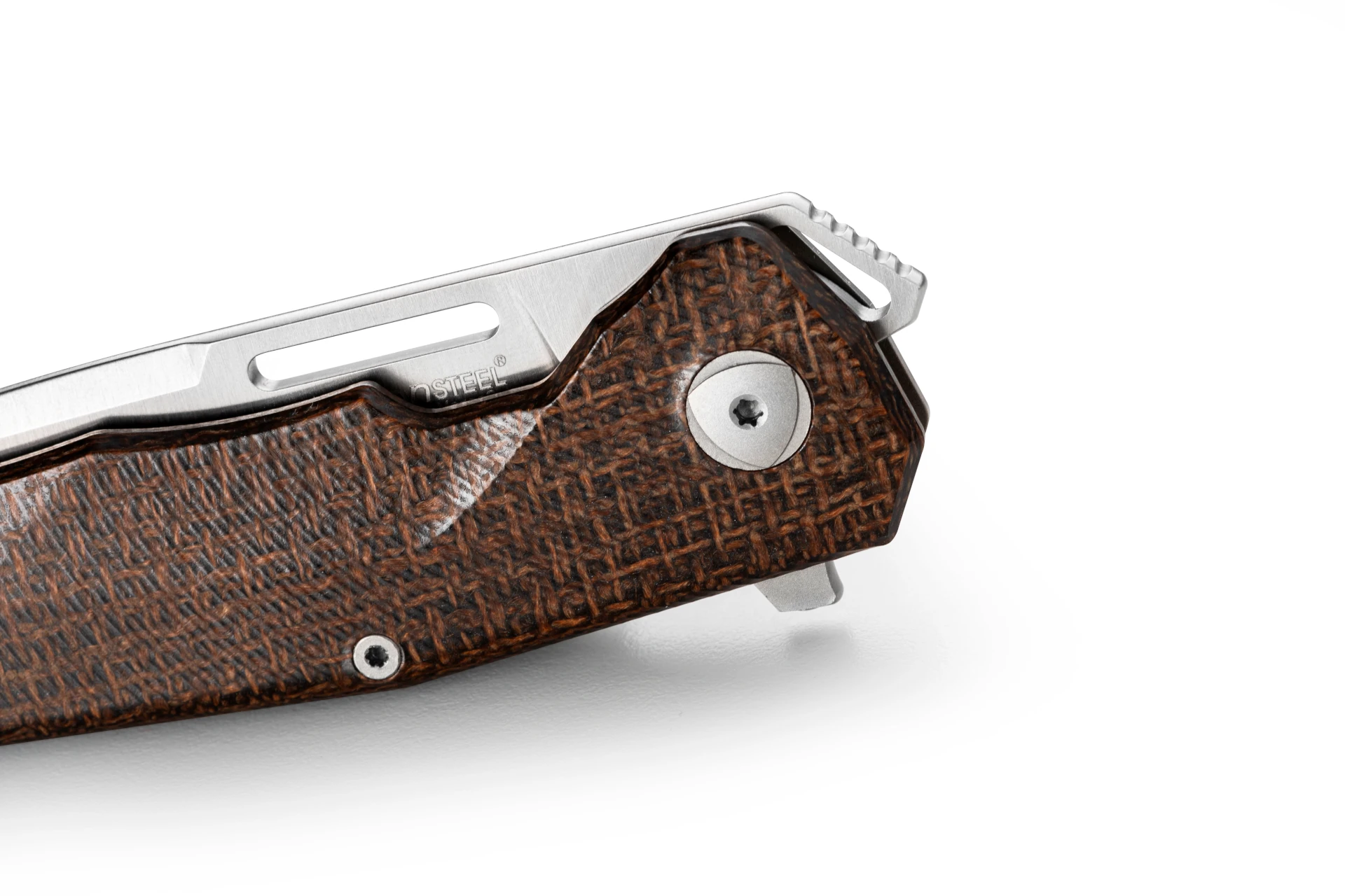 LionSteel Q4ttro Q4 BGR– סכין מתקפלת בצבע חום / אפור 3 LionSteel Q4ttro Q4 BGR– סכין מתקפלת בצבע חום / אפור – תמונה 3