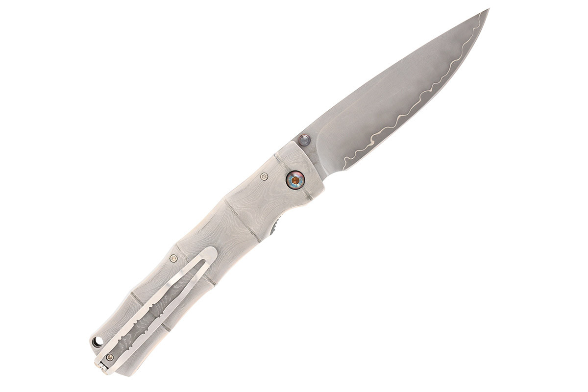MCUSTA MC-0202G Shinra Maxima Takeri – סכין מתקפלת יפנית עם ידית דמסקוס ולהב סאן מאי בצבע כסוף 2 MCUSTA MC-0202G Shinra Maxima Takeri – סכין מתקפלת יפנית עם ידית דמסקוס ולהב סאן מאי בצבע כסוף – תמונה 2