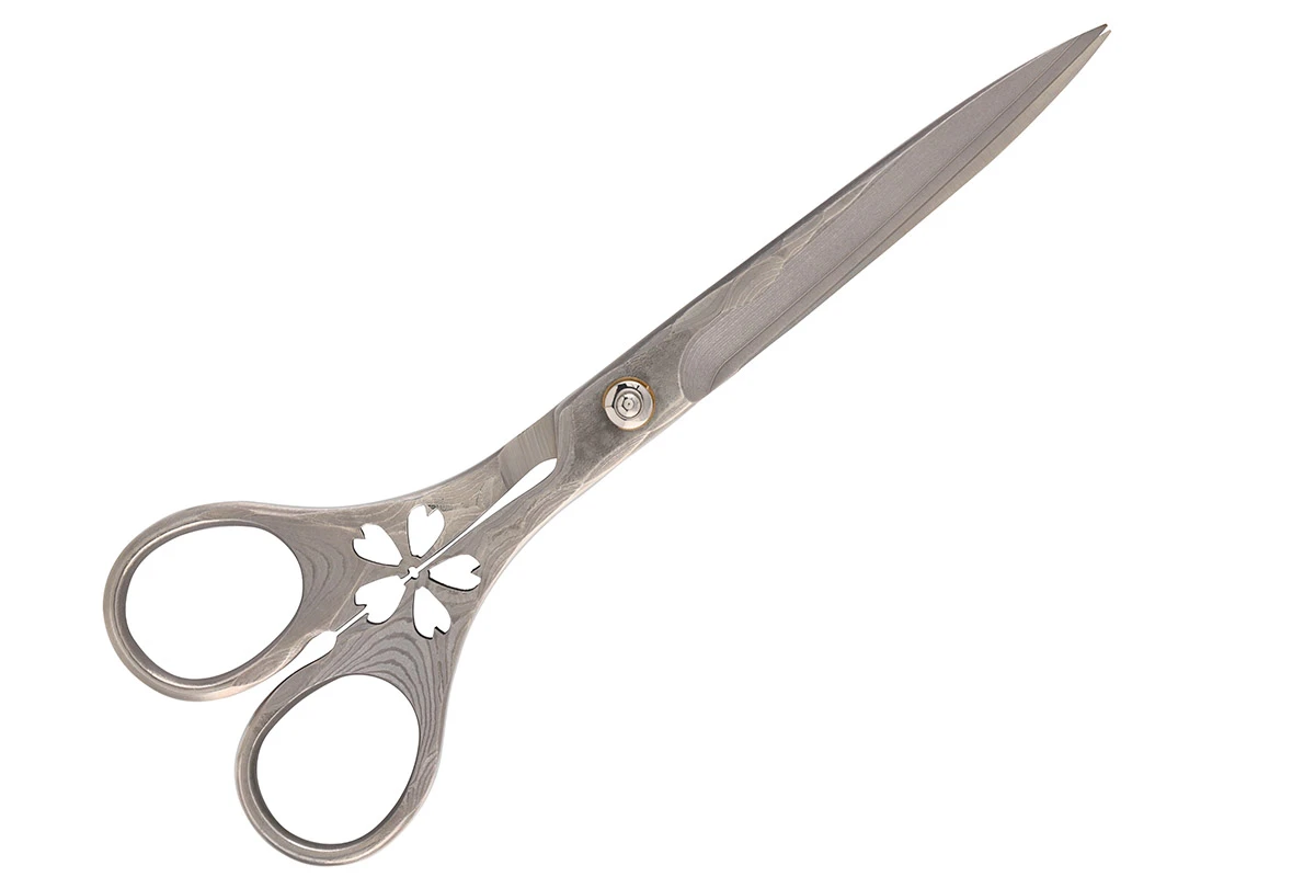 MCUSTA DDS-170D Sakura Scissors – מספריים יפניות מדמסקוס בצבע כסוף 2 MCUSTA DDS-170D Sakura Scissors – מספריים יפניות מדמסקוס בצבע כסוף – תמונה 2