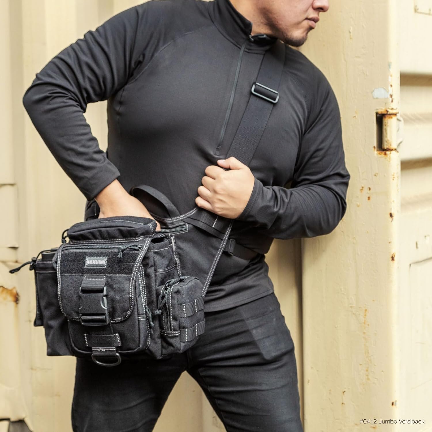 Maxpedition Jumbo EDC Versipack 9845B – תיק כתף טקטי שחור 500D עם תא ראשי מוגדל 2 Maxpedition Jumbo EDC Versipack 9845B – תיק כתף טקטי שחור 500D עם תא ראשי מוגדל – תמונה 2