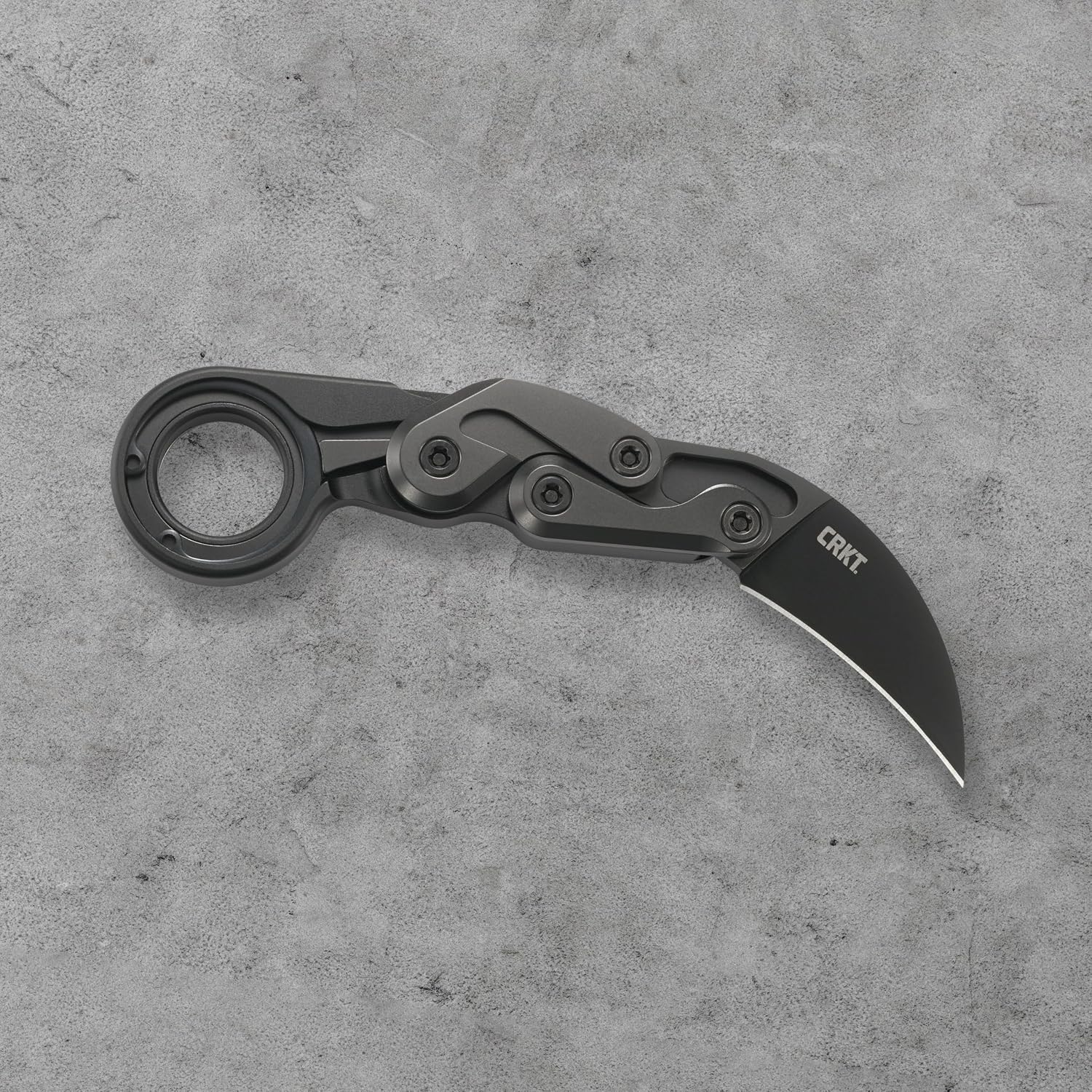 CRKT Provoke First Responder 4042 – אולר Karambit עם מנגנון קינמטי, פלדת D2 ושובר זכוכית בצבע שחור 2 CRKT Provoke First Responder 4042 – אולר Karambit עם מנגנון קינמטי, פלדת D2 ושובר זכוכית בצבע שחור – תמונה 2